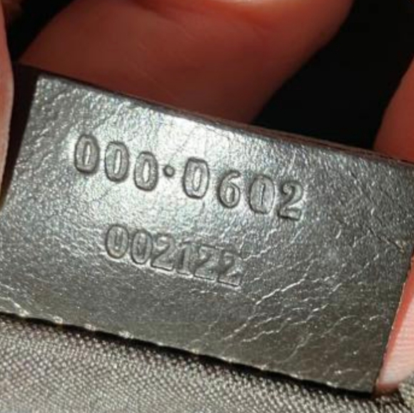 Gucci Vintage Hand Bag EUC - Picture 16 of 16